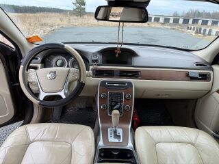 Volvo XC70 2.4 120kW