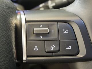 Citroen C4 Ë Shine 100kW 57kW