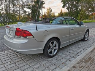 Volvo C70 2.0 100kW