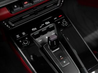 Porsche 911 992 Carrera 4 3.0 283kW