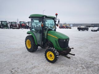 John Deere 3720