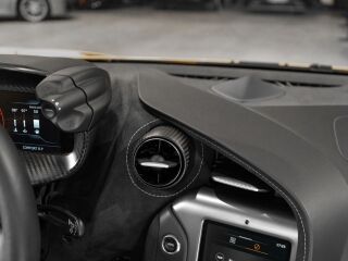McLaren 750S 4.0 552kW
