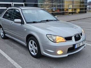 Subaru Impreza 2.0 B4 DOHC 118kW