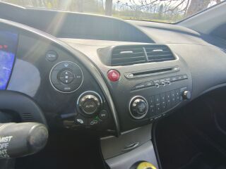 Honda Civic 1.3 61kW