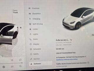 Tesla Model Y Long Range  Dual Motor  AWD  378kW 153kW