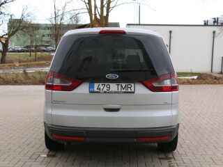 Ford Galaxy Ghia 2.0 R4 TDI 96kW