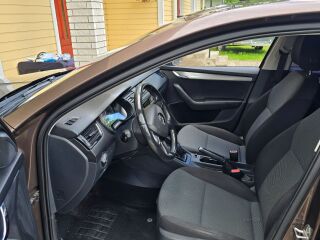 Skoda Octavia 1.2 63кВ