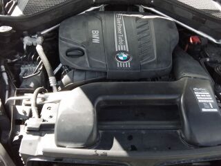 BMW X5 Xdrive 40D individual 3.0 R6 24V 225кВ