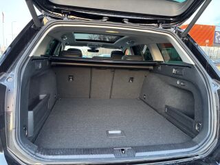 Volkswagen Passat R-LINE 2.0 147kW