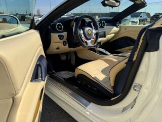 Ferrari California T er 3.9 V8 412kW