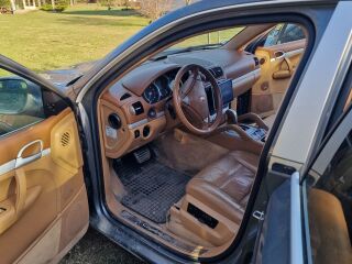 Porsche Cayenne Turbo 4.5 v8 331kW