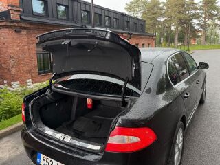 Skoda Superb Twin-Door Elegance 4Motion 3.6 VR6 191kW