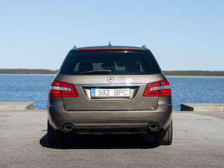 Mercedes-Benz E 350 4MATIC BlueEfficiency 3.0 170kW