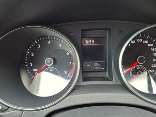 Volkswagen Golf 1.2 77kW
