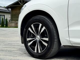 Volvo XC60 2.0 145кВ