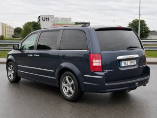 Chrysler Grand Voyager Platinum Stow&Go Limited Edition 2.8 120kW