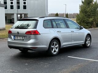 Volkswagen Golf 1.6 81kW