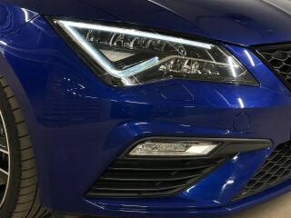 SEAT Leon ST Cupra 300 4Drive 2.0 221kW