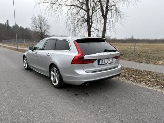 Volvo V90 2.0 140kW