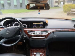 Mercedes-Benz S 350 3.0 V6 173kW