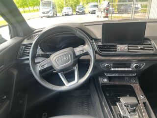 Audi Q5 40TDI QUATTRO 2.0 150кВ