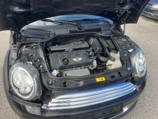MINI Cooper Roadster Cabrio 1.6 90kW