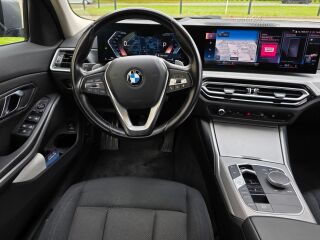 BMW 318 Twin Power Turbo Mildhybrid 2.0 110kW
