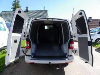 Volkswagen Transporter LONGa/c 2.0 TDI 103kW