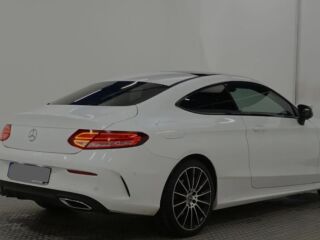 Mercedes-Benz C 220 2.0 143kW