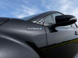 Toyota C-HR Luxury Plus 1.8 72kW