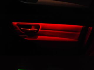 BMW 320 Luxury 2.0 135kW