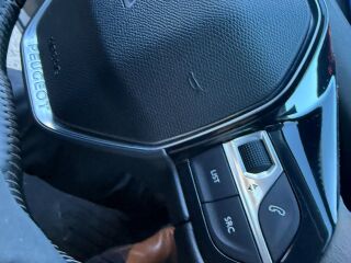 Peugeot 5008 Active 1.2 96kW