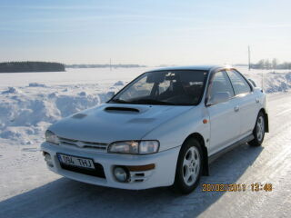 Subaru Impreza STI ver2 2.0 203kW