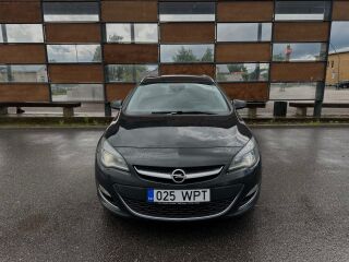 Opel Astra 2.0 121kW