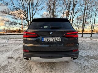 BMW X5 xDrive30d MHEV 3.0 210kW