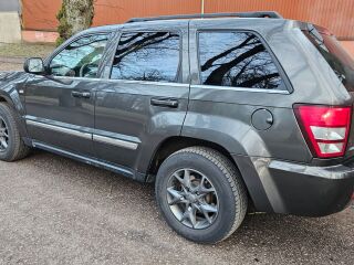 Jeep Grand Cherokee Limited 4.7 V8 170kW