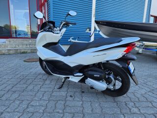 Honda PCX 125 HONDA WW125EX2 JF64E 8kW