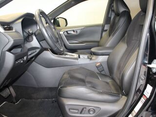 Toyota RAV4 Black Edition 2.5 131kW