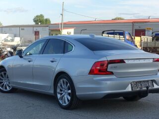 Volvo S90 Momentum EU6 2.0 R4 TDI 110kW