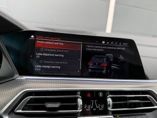 BMW X5 M-Sportpakett Facelift 3.0 195kW