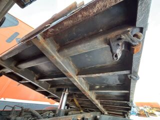 Mercedes-Benz Actros 1832 4x2 235kW