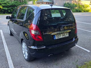 Mercedes-Benz A 200 2.0 103kW