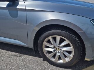 Skoda Superb 2.0 110kW