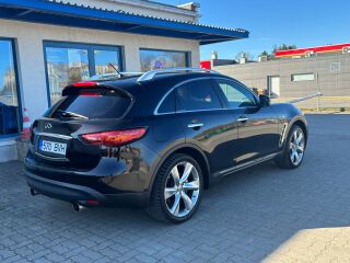 Infiniti FX30 3.0 175kW