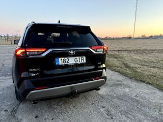Toyota RAV4 Luxury plus Technology 2.0 129kW