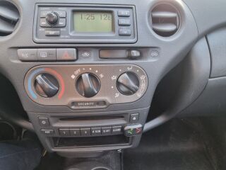 Toyota Yaris 1.4 55kW