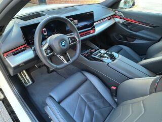 BMW i5 eDrive40 M Sportpakett Pro 250kW