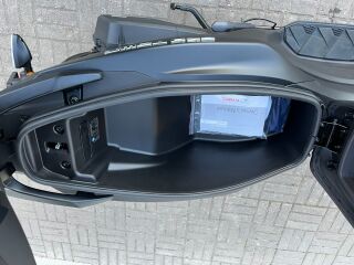 Kymco Skytown 50 kohvriga