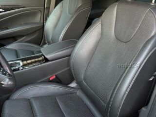 Opel Insignia Sports Tourer Innovation 1.5 Turbo 121кВ