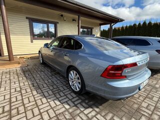 Volvo S90 2.0 D5 173kW
